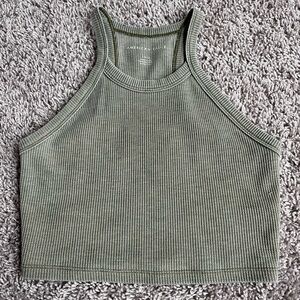 american eagle cropped tank top